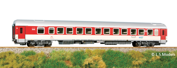 Sleeping car type WLABmee in 2007 livery<br /><a href='images/pictures/Tillig/58020.jpg' target='_blank'>Full size image</a>